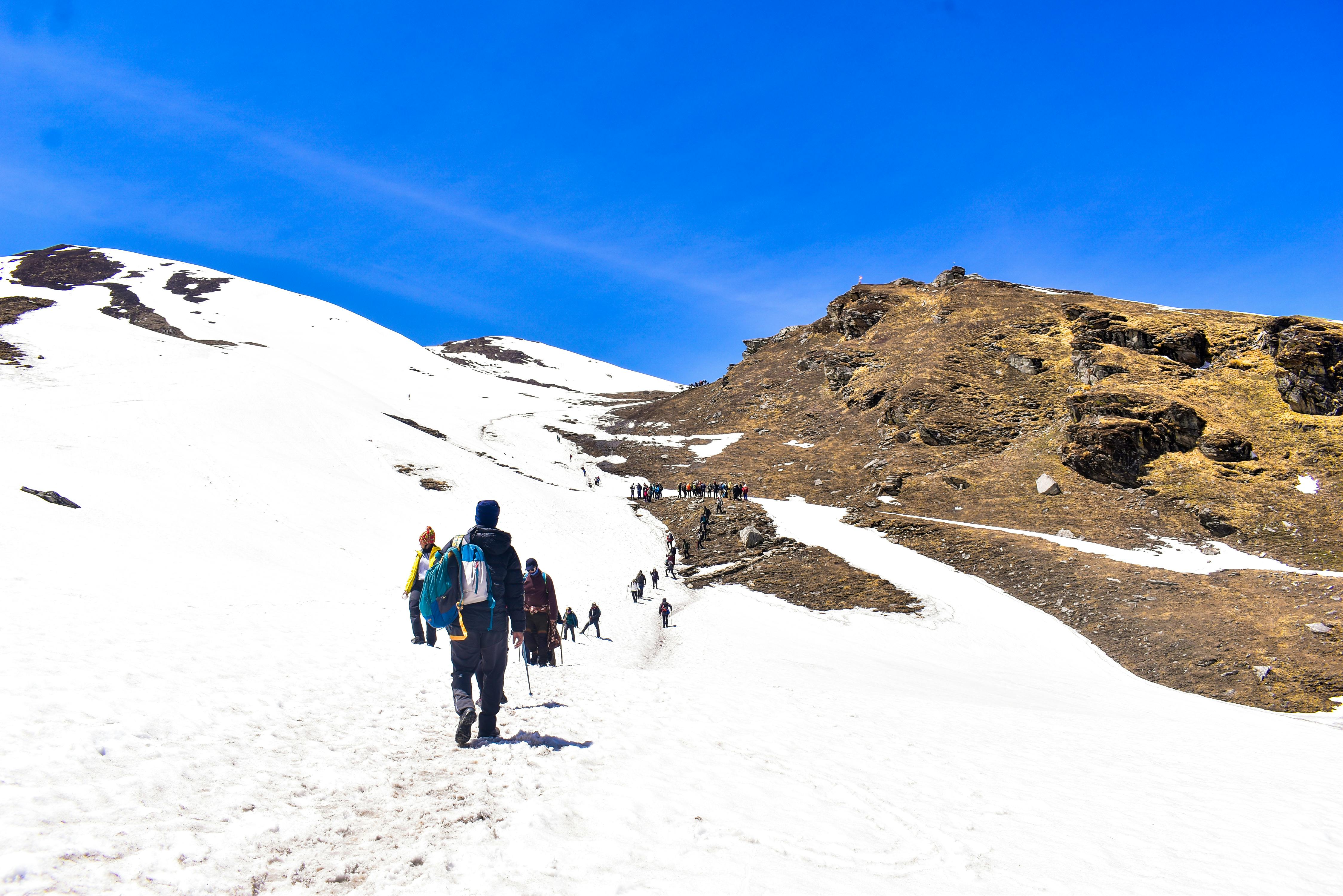 Dayara Bugyal Trek